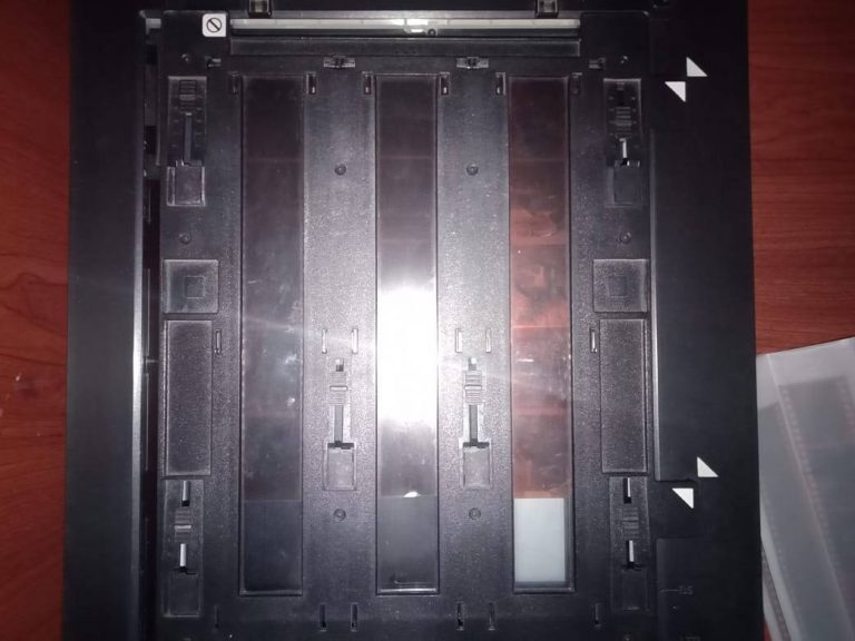 How to Scan Negatives on Epson v600 or V800? ScanJunction